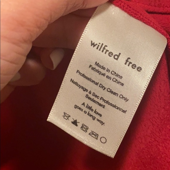 Aritzia Redling Blouse - Picture 6 of 7